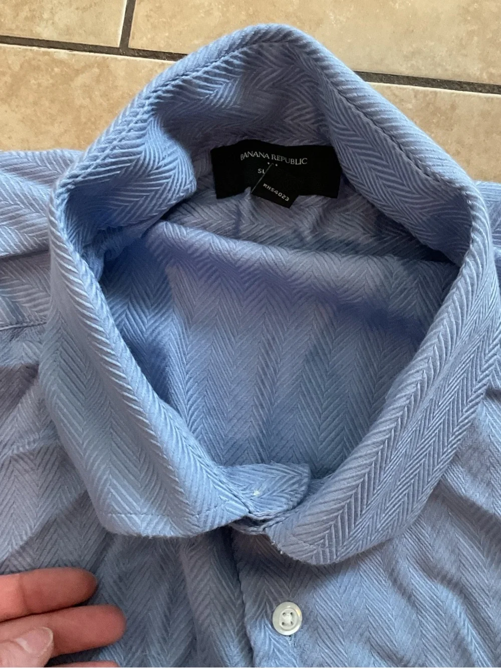 Banana Republic Light Blue Long-Sleeve Dress Shirt